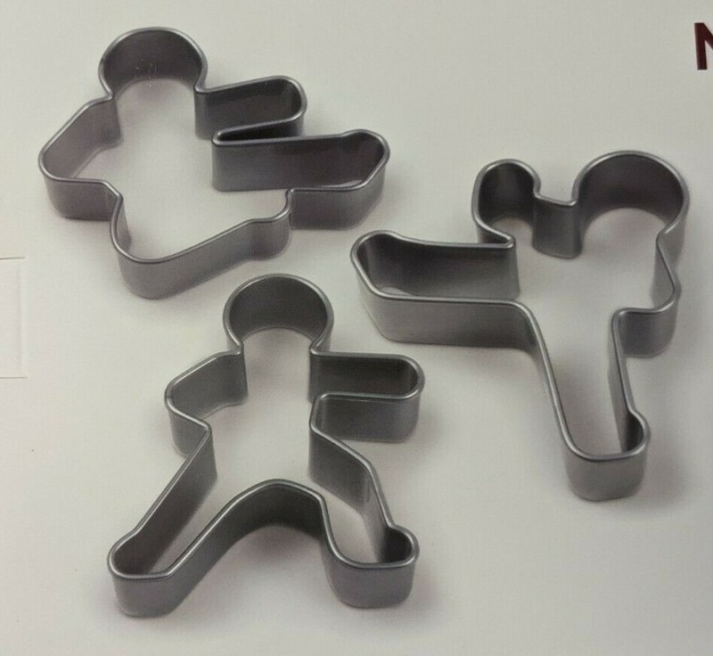 Ninjabread Men Cookie Cutters Karate Ninja Martial Arts Set of 3 Plastic NEW gallery