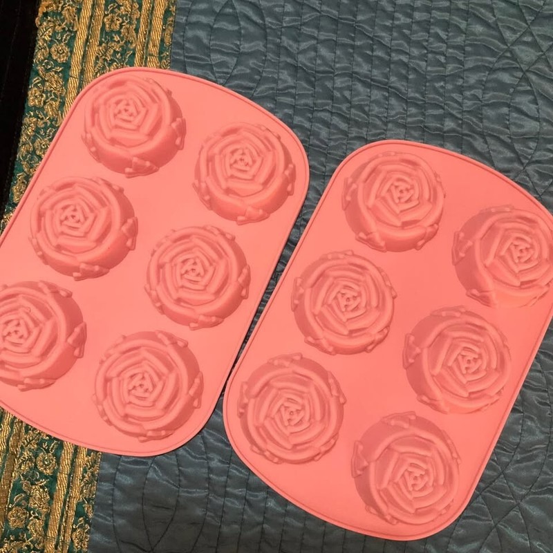 Flower shaped molds gallery