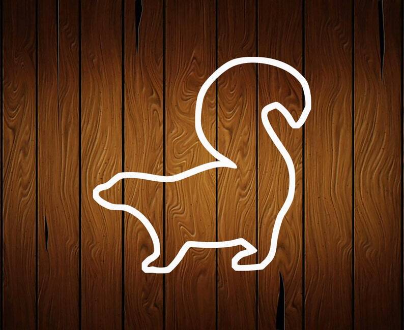 Skunk Animal Cookie Cutter - 3D Printed Food Safe PLA Plastic gallery