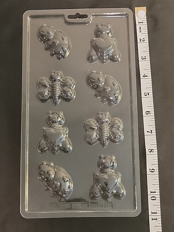 Wilton Kids Animals Butterfly Ladybug Bee Pieces Chocolate Truffles Candy Mold