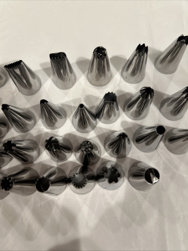 Piping Tips Cake Decorating Icing Nozzles 33 PC gallery