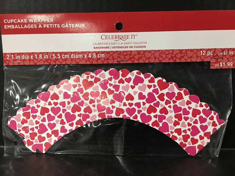 Valentine’s Day Celebrate It Pink Red Hearts Cupcake Liners 12ct New ❤️