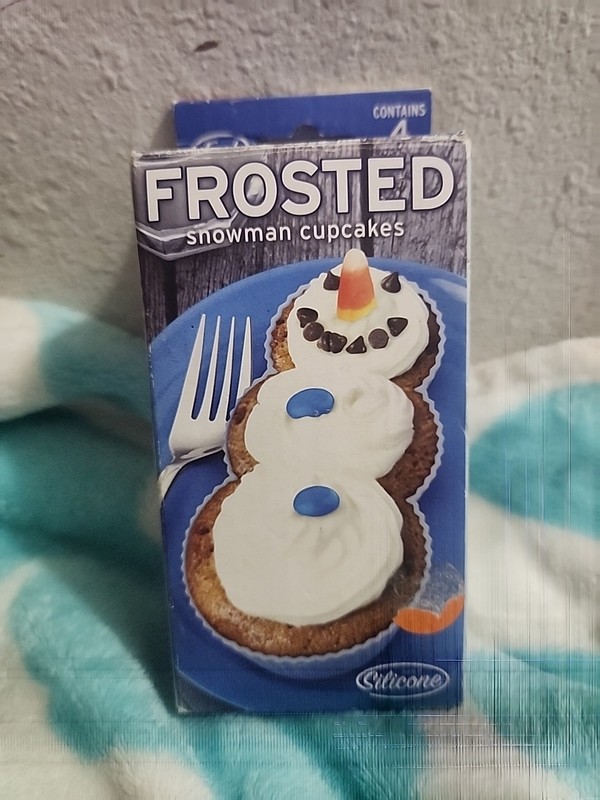 Fred Silicone Baking Cups Set Of 4 – Snowman Frosty