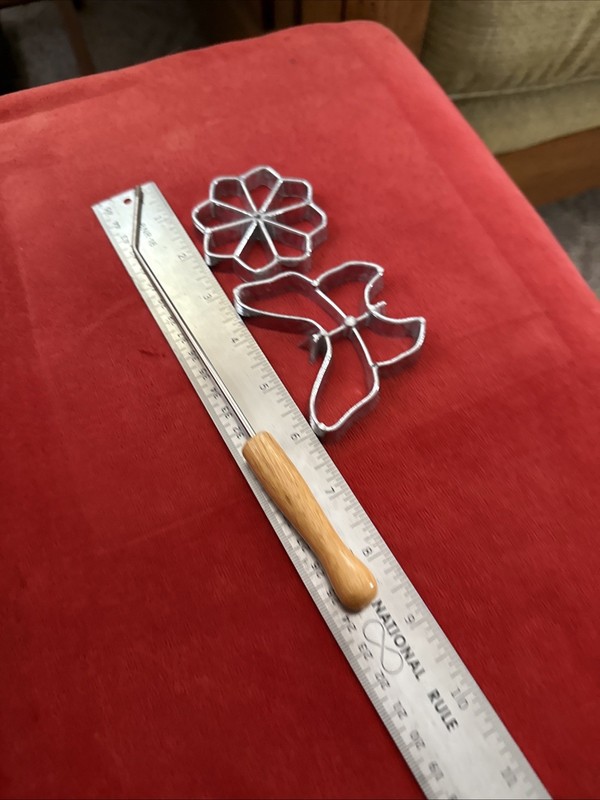 Vintage Rosette Iron Cookie Mold Set of 2 w/ Handle Cast Aluminum Pastry Baking