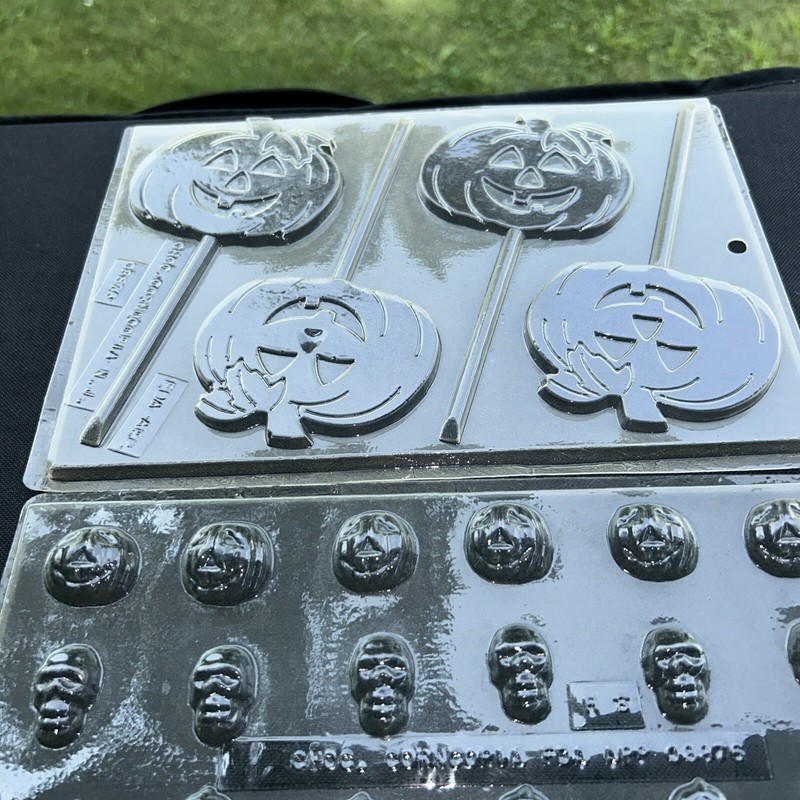Halloween Candy Molds Fun Variety 13 Pack Several Different Characters gallery