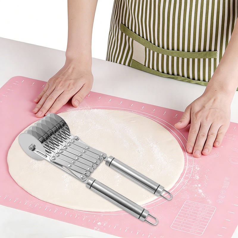 430 And 304 Stainless Steel Pastry Cutter With Seven Adjustable Wheel Blades gallery