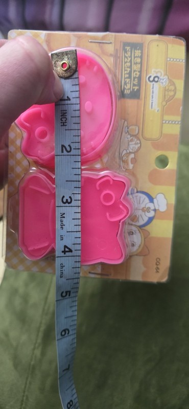 Set of 2 Pink Hello Kitty Cookie Cutter - 1 Face & 1 Full Figure- NEW SEALED gallery