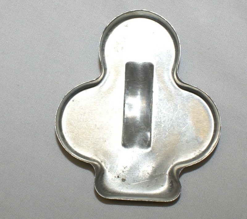 VTG Cookie Cutters St Patrick's Day Irish Club Clover Shamrock Biscuit Aluminum gallery