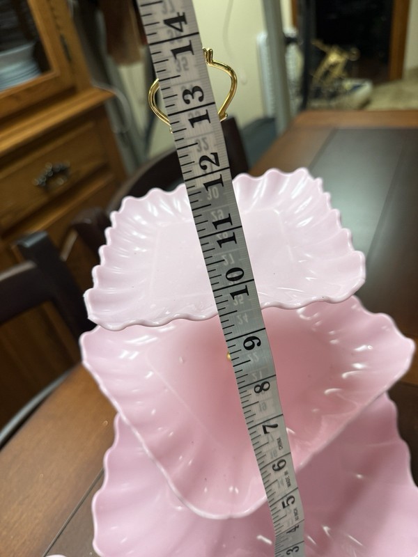 3-Tier Square Pink Cake Stand with Gold Handle, 3 rect. trays,LED lights/ beads gallery