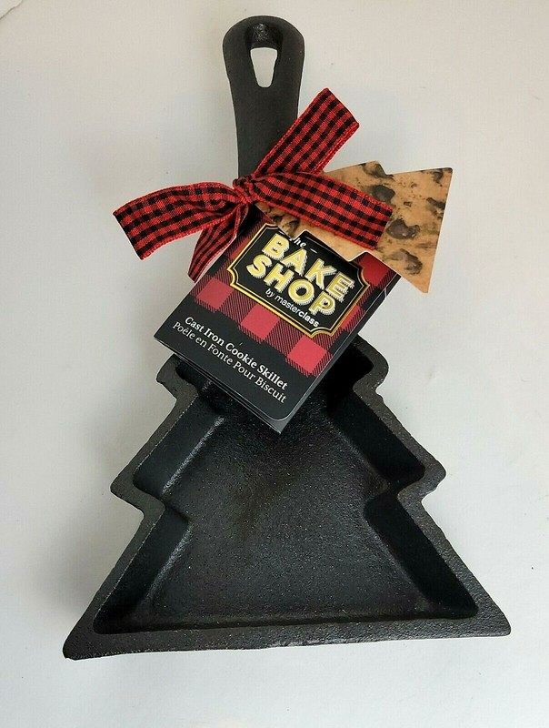 THE BAKE SHOP Cast Iron Christmas Tree Skillet Cookie Mold Pan (8.5” x 5”) – NWT