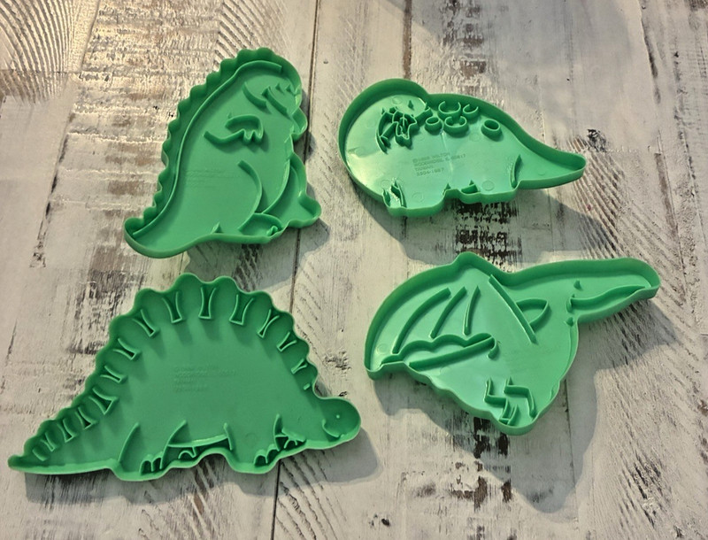 Vtg Wilton Dinosaur Cookie Cutters Set of Four 1988 gallery