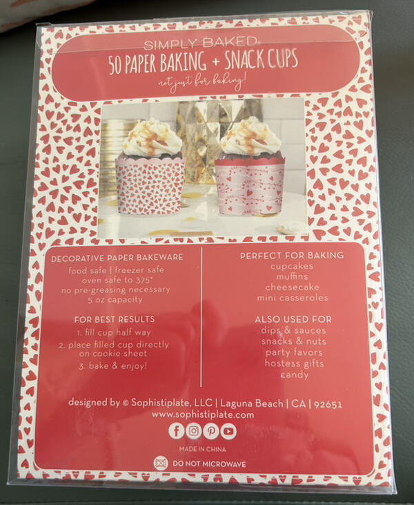 Simply Baked 50 Cupcake Cups Wrappers Valentine Hearts NEW Bake Freeze Snacks gallery