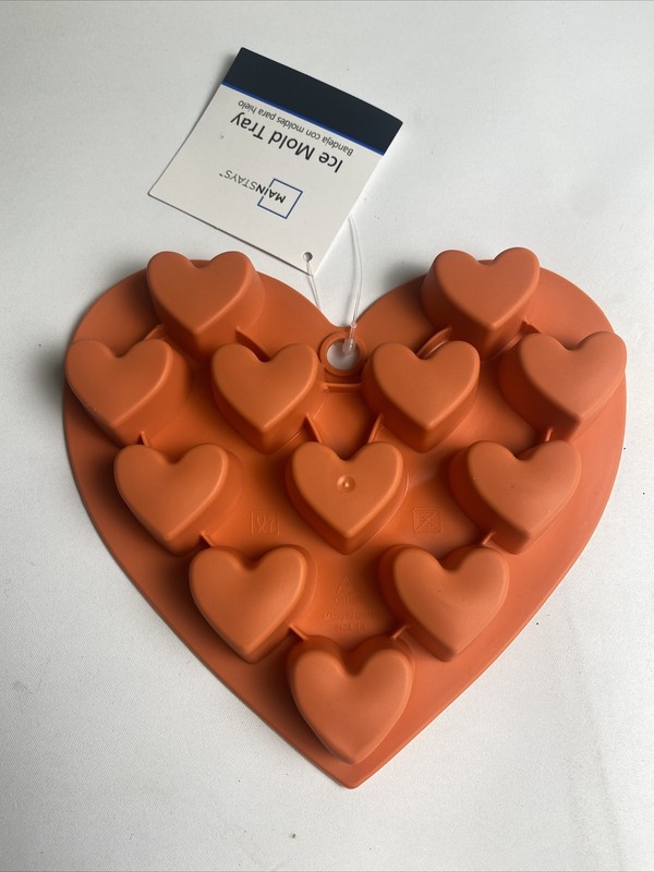 Heart Ice Mold Tray - Silicone Heart Valentine’s Day Candy Mold gallery