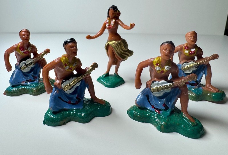 Lot of 5 Vintage Hawaiian Hula & Ukulele PlasticCake Toppers 1970s Hong Kong