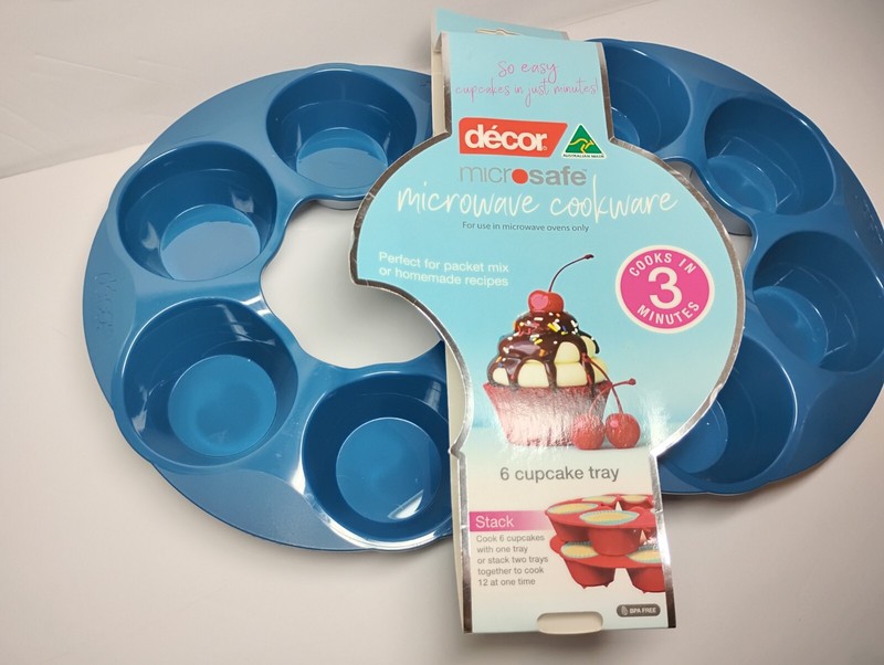 2 PACK! 🧁🧁🧁DECOR MICRO SAFE cupcake tray Blue 💙