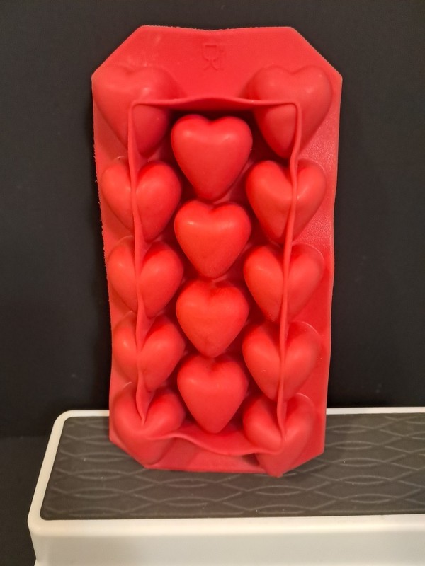 Lekue Silicone Hearts Valentine's Candy/Ice Mold Heart Mold Made in Spain gallery