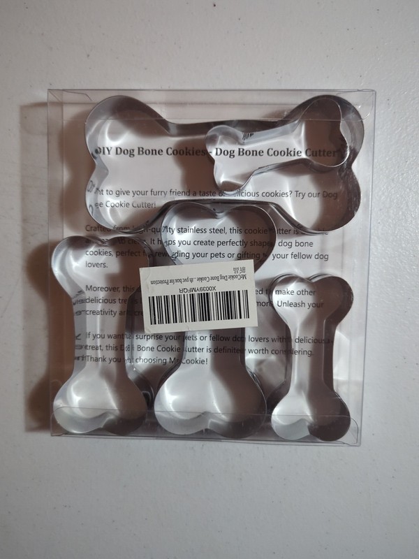 5 Piece Mr Cookie Dog Bone Treat Cookie Cutters Set New Biscuits Sandwiches