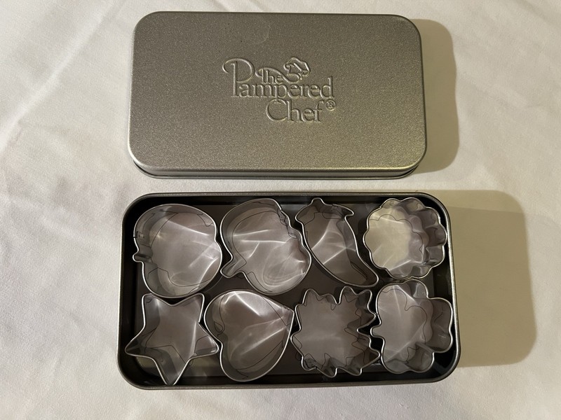 Pampered Chef Mini Cookie Cutter Set 8 Pieces, Storage Tin Included