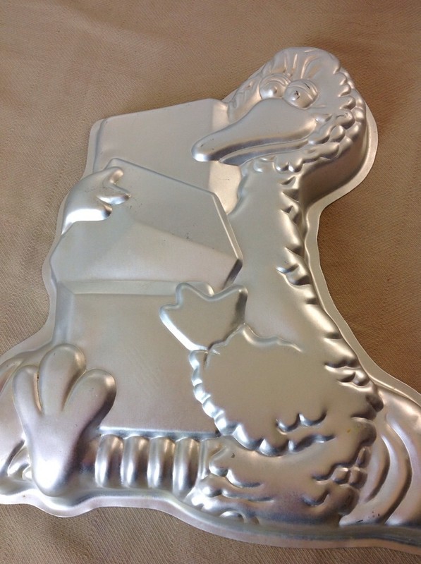 WILTON 1978 BIG BIRD SESAME STREET CAKE PAN 502-2065