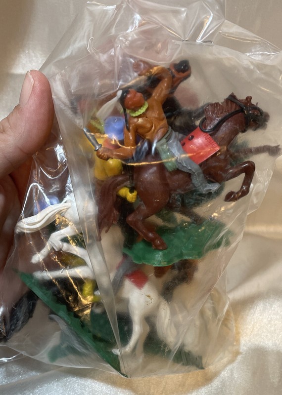 VTG 1980 Horse Horses Western Farm Cowboy & Indians Cake Topper Set