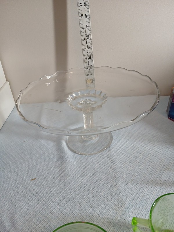 Clear Crystal Cake Dish 5.25″ Beautiful Design 11″ Diameter Heart Shaped Stand
