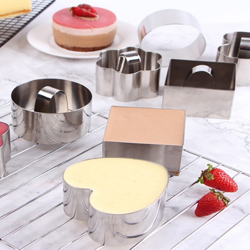 2 Pcs Stainless Steel Triangle Mousse Cutter Cake Mold for Home Baking gallery