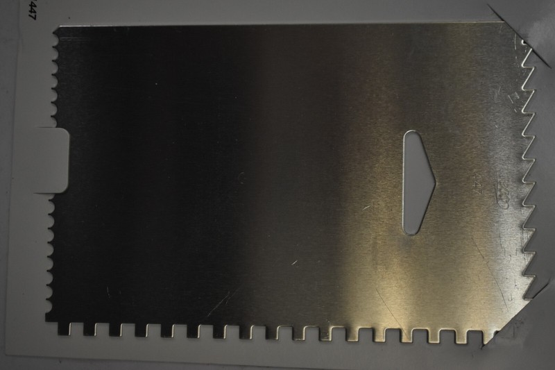 Lot of 2 Ateco Cake Smoother & Decorating Comb 4 Sided Pastry Spreader gallery