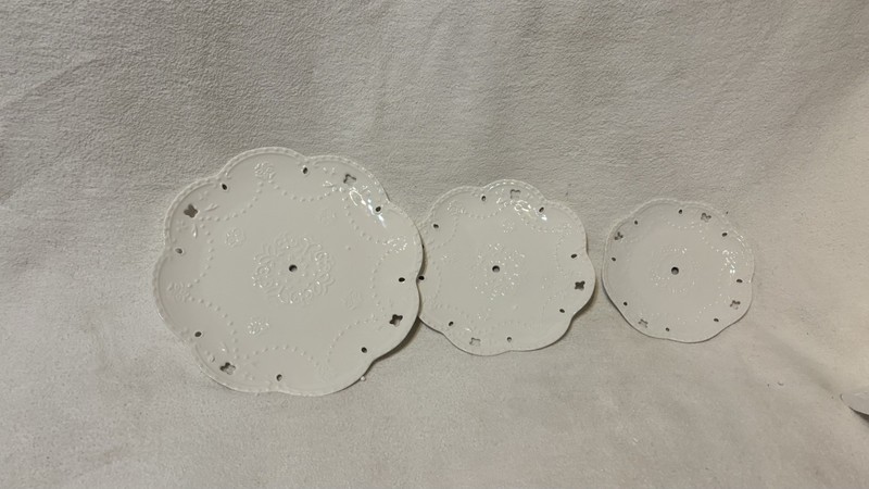 Jusalpha White Porcelain 3tier Cupcake Stand and Tray Set of 3 Round Cupcake St gallery