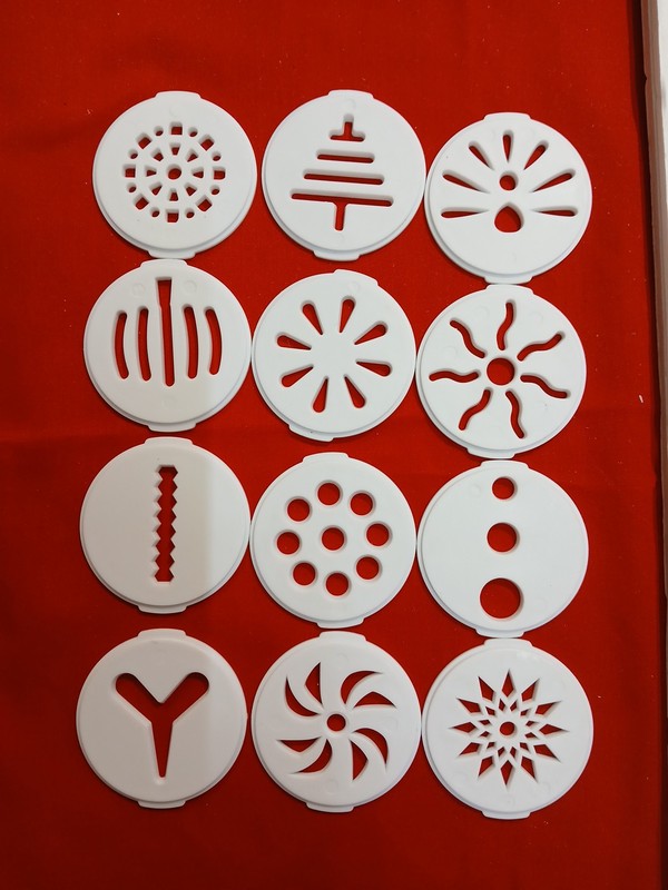 Wilton Comfort Grip Cookie Press With 12 Discs Ergonomic Easy Squeeze Handle gallery