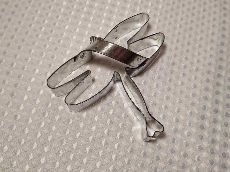 Dragonfly Cookie Cutter 4.5″ Metal Kitchen Tool Insects Nature by Ann Clark USA