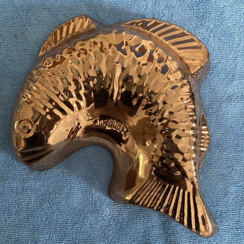 VTG 🎏 Copper Fish Mold Wall Hanging Decor Kitchen Baking Pan Farmhouse