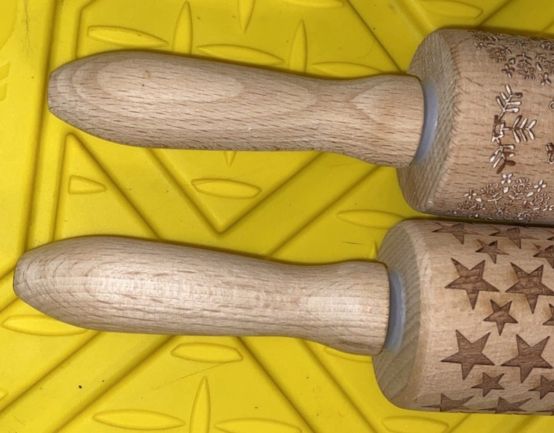 Rolling Pin 2 Wooden Embossed Snowflakes & Stars Rolling Pin 15x2” EUC gallery