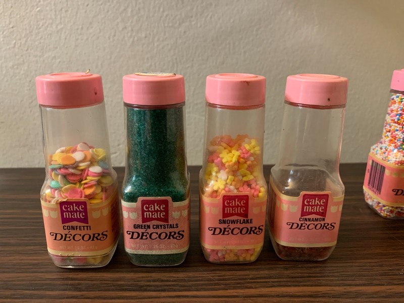 Lot of Vintage 1970s Cake Mate Schilling Fancy Decors Bottles Silver Snowflake gallery