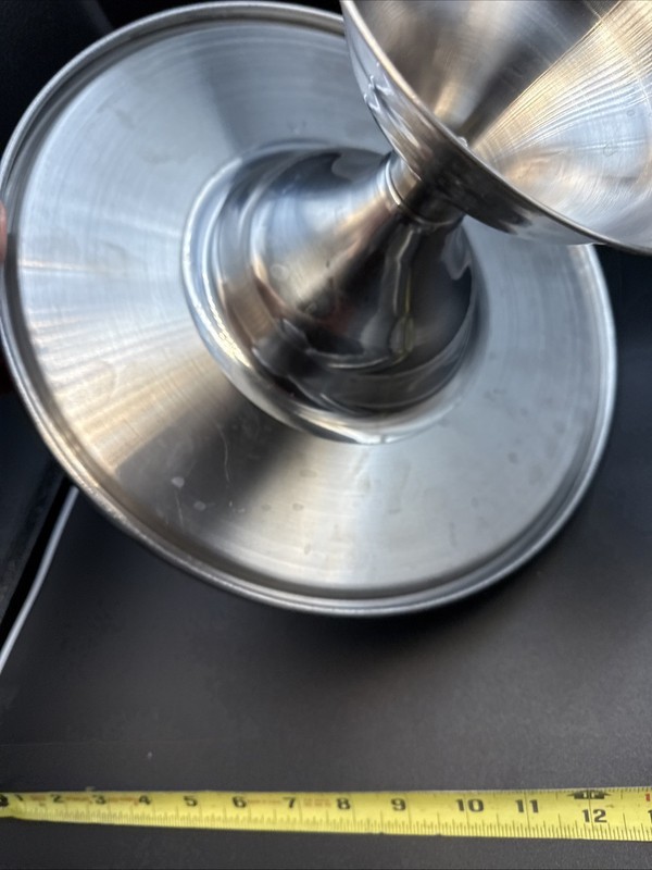 Cambro Cake Stand Dessert Display 12” Round Chrome Handle 15” Tall gallery