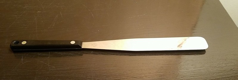 Vintage Flint Arrowhead Flexible Spatula Cake Icing Spreader Black 12 1/2″