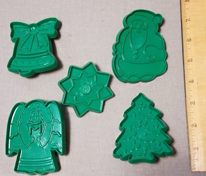5 NEW vtg 1986 Hutzler Christmas cookie cutters angel bell Santa tree star