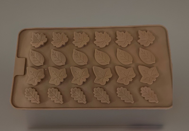 New Silicone Leaf Chocolate Molds Set, Brown, Reusable, Floral Nature,