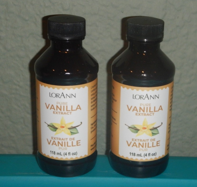 LorAnn Vanilla PURE Extract 4 fl oz ~ LOT OF 2