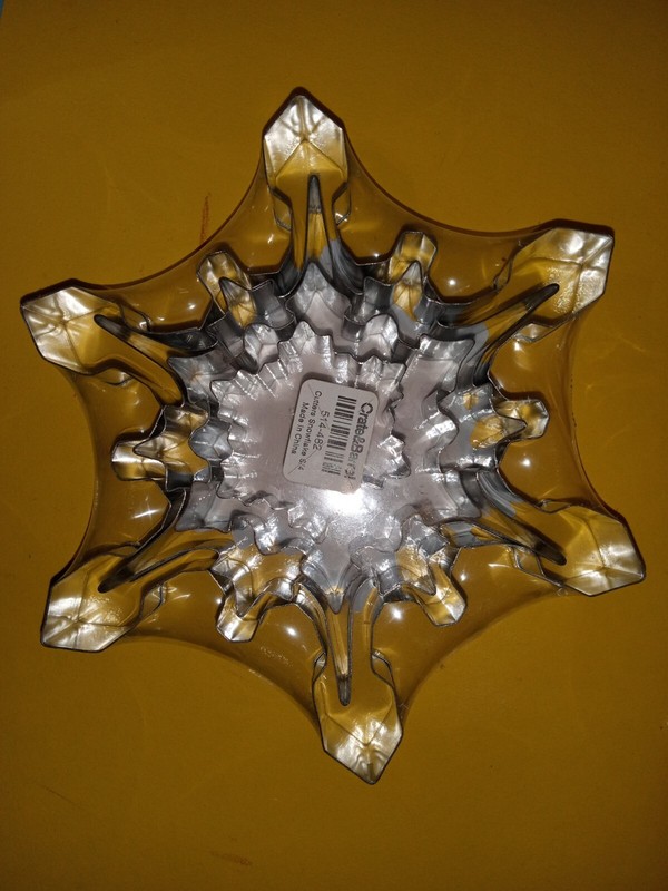 New Set Of 4 Snowflakes Cookie Cutters, Stainless Steel .4 Different Shapes. gallery