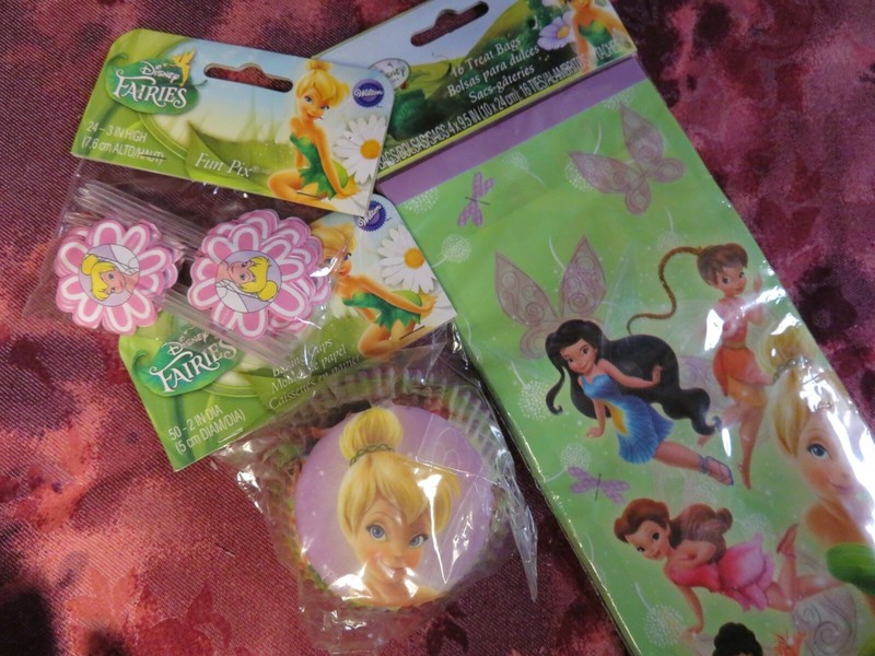WILTON- Tink-DISNEY FAIRIES -Treat bags, Pix & Baking Cups- 3 PC SET-NEW