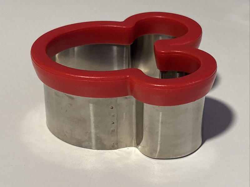 Mickey Mouse Head Shape Deep Cutting Cookie Cutter Metal Red Edge 3.75” gallery
