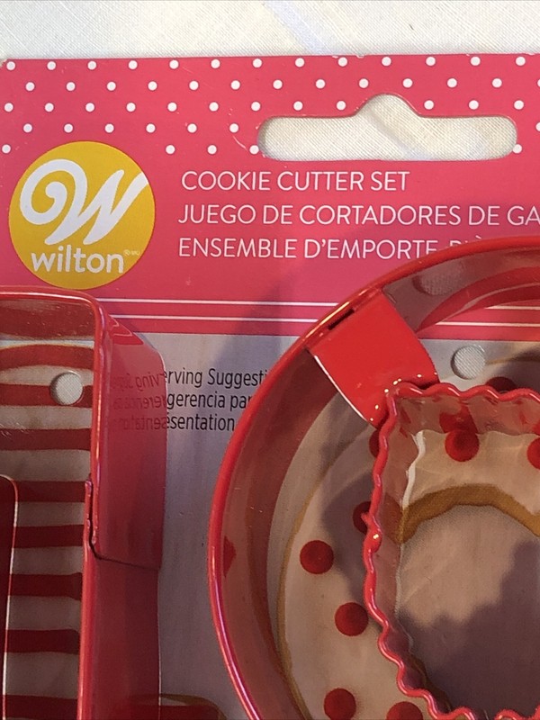 Wilton Cookie Cutter “Love” Red Metal Letters Set Novelty Valentine’s Day BN gallery