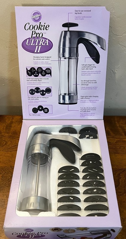 Wilton Cookie Pro Ultra II Cookie Press w/ 12 + 4 Bonus Discs, See-Through NEW gallery