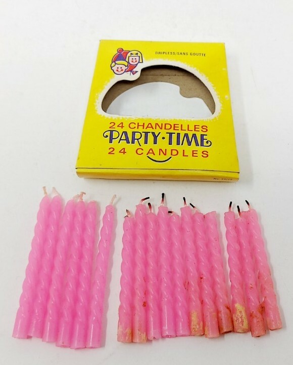 VTG Party Time Dripless Pink Birthday Cake Candles (17) Made in Japan w Box Prop