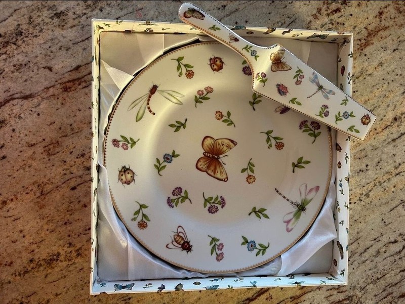 Beautiful Cake Plate and Server Set / Botanical Floral Butterfly Plate & Server