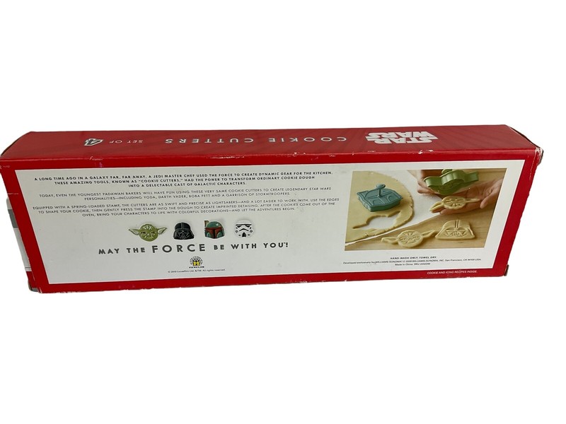 Williams Sonoma STAR WARS Cookie Cutters Set/4 Yoda Darth Vader Boba Fett Strmtp gallery