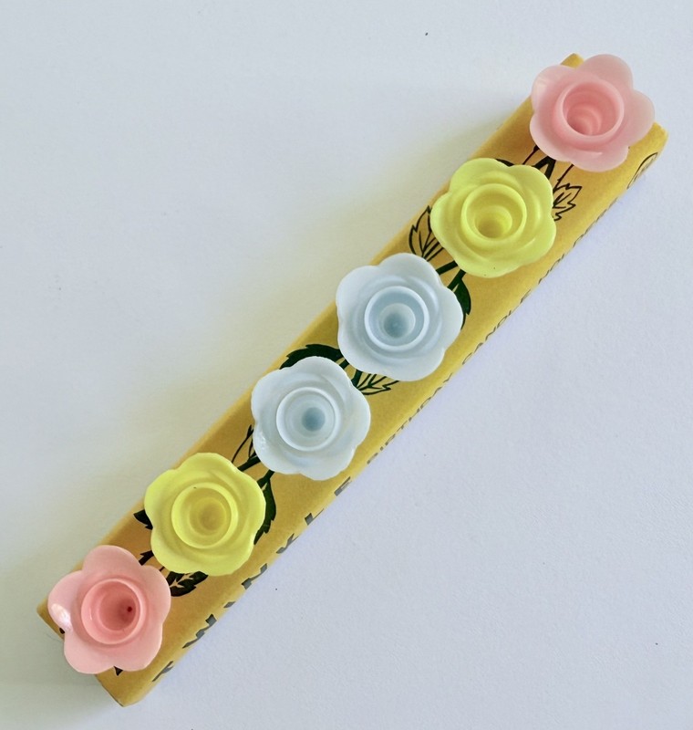 Vintage TWINKLE Flowers Birthday Candle Holders Set of 6 Pink, Blur, Yellow gallery