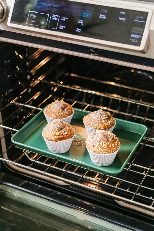 Versatile Baking Cups Gift Set: 60 Eco-Friendly Silicone Cups in White gallery
