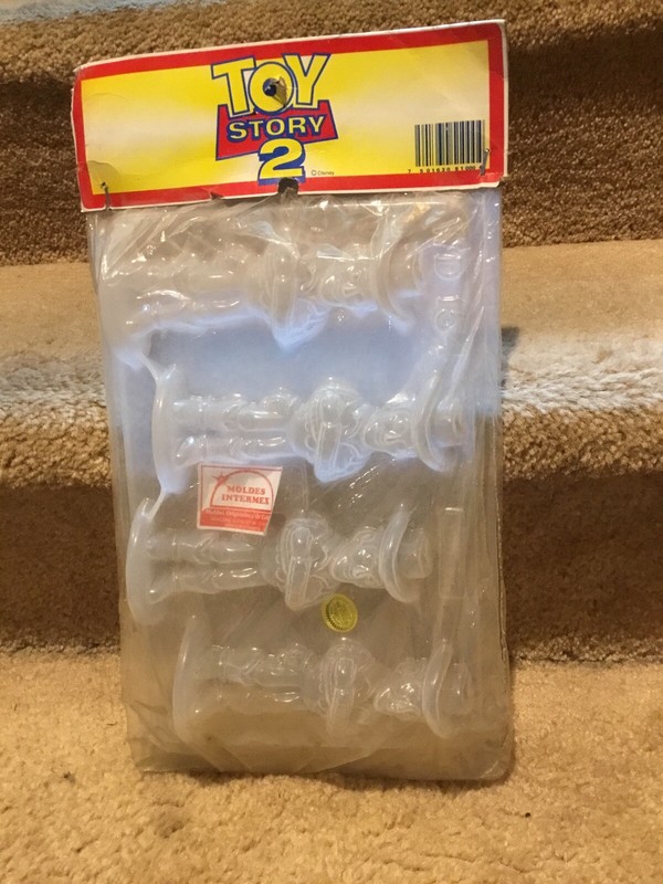 Toy Story Woody Chocolate Mold – New- Moldes Intermex – Import