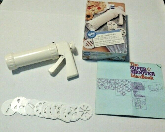 VTG Wilton Spritz Cookie Press 12 Disc Set Cookie Press Super Shooter